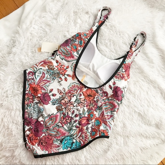 Gibson Latimer Floral One Piece Swimsuit NWT ✨ - Picture 3 of 7